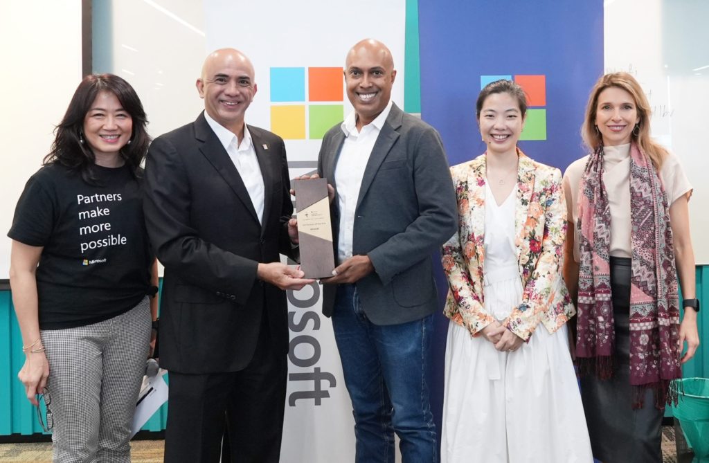 MiHCM Awarded Microsoft Malaysia ISV Partner of the Year 4