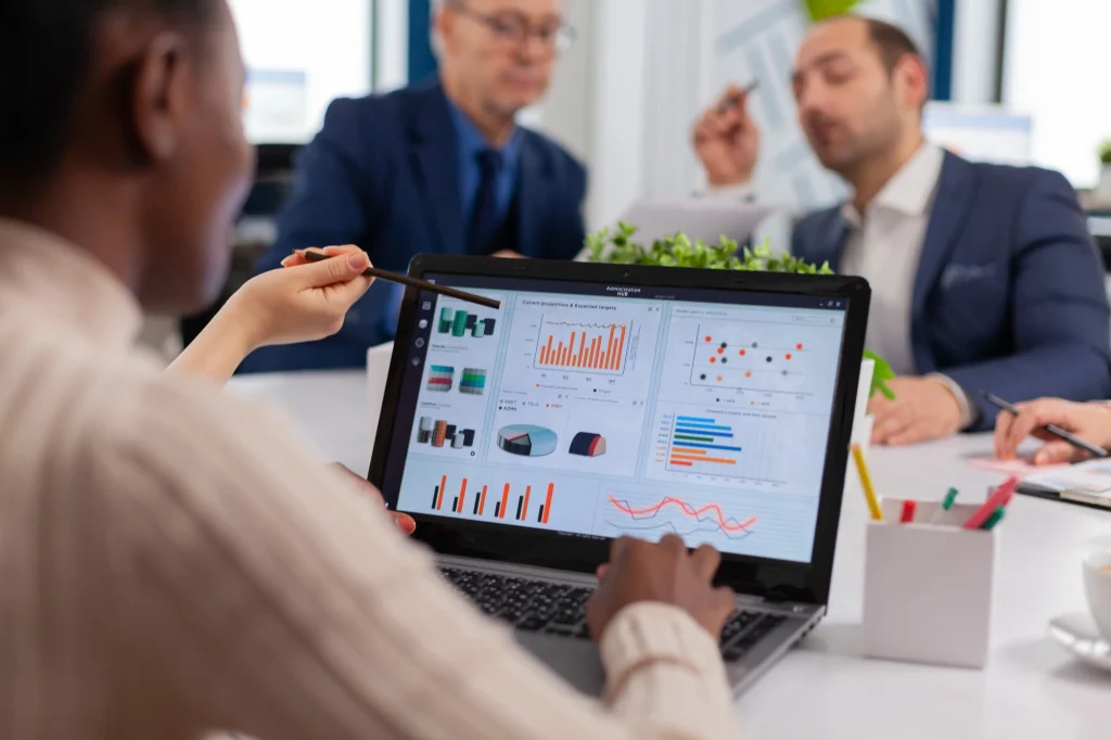 Personalised AI HR solutions for SMEs 2 Personalized AI HR Solutions for SME1_2