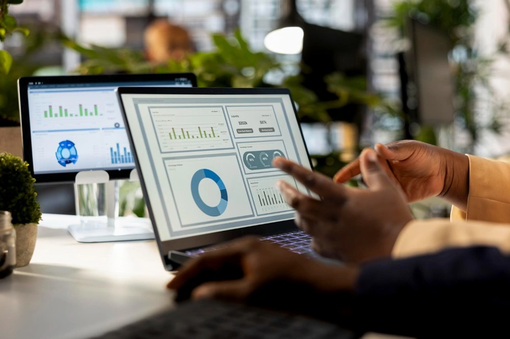 MiHCM HR reporting automation solution 1 HR reporting automation solution